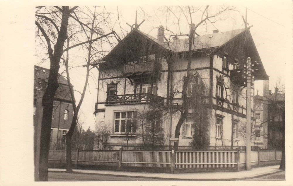Küntzelmannstraße 7