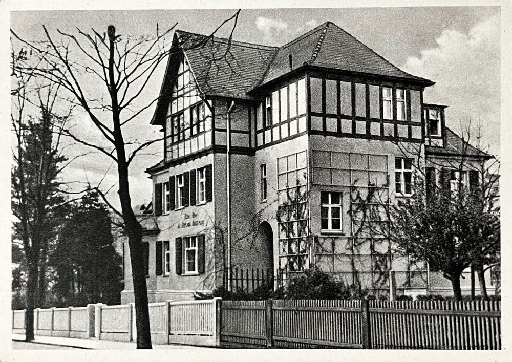 Küntzelmannstraße 11
