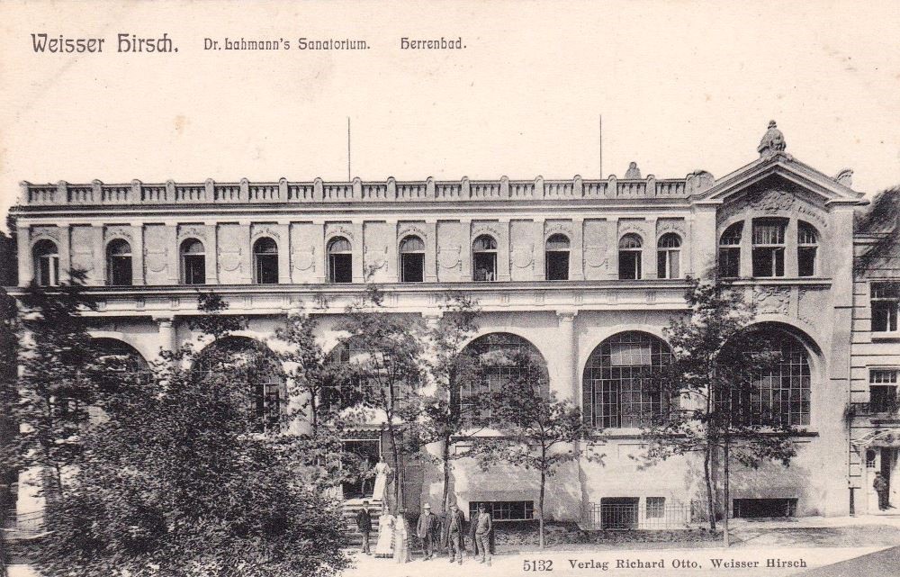 Hesse-Straße 2