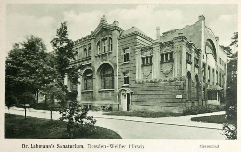 Hesse-Straße 2
