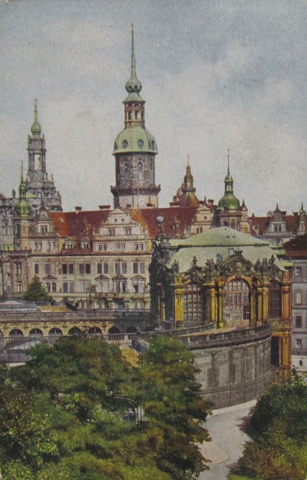 Ostraallee 1