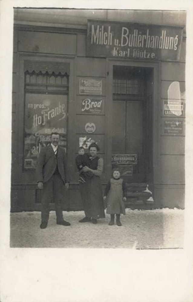 Rosenstraße 82